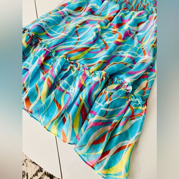 BCBGMAXAZRIA 100% Silk Teal Smocked Dress Extra Small NWT - Picture 2 of 8